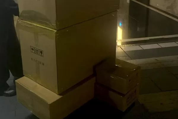 কারখানায় ড্রোন